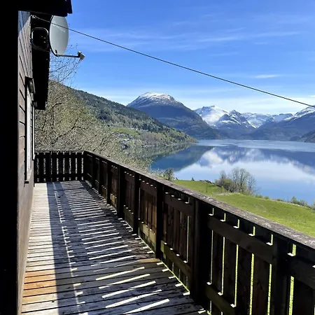 - Faleide - Fjord View 史特林