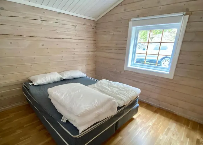 - Faleide - Fjord View Feriehus