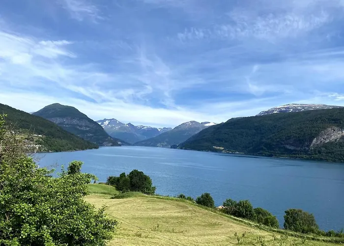 - Faleide - Fjord View