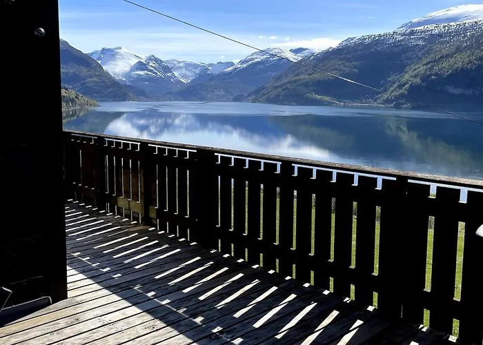 - Faleide - Fjord View