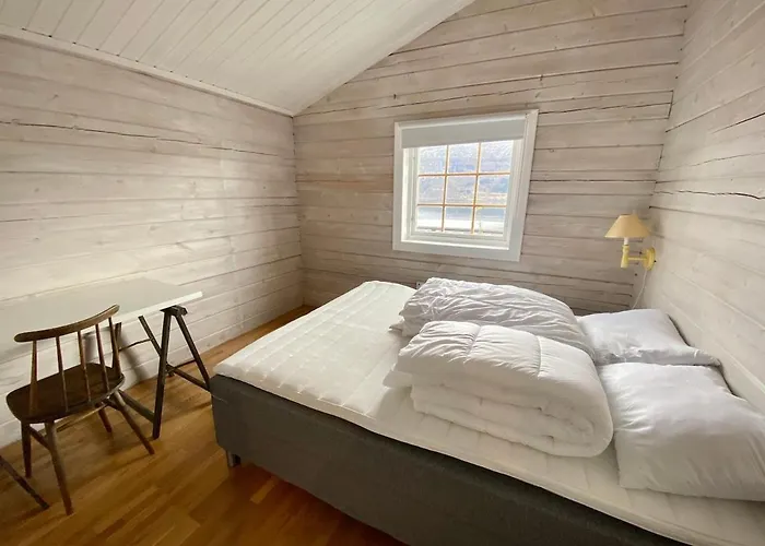 - Faleide - Fjord View Feriehus